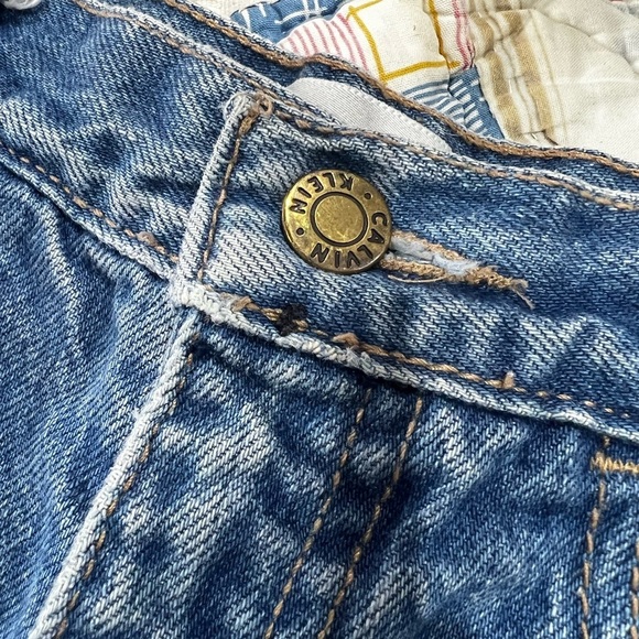 Vintage Calvin Klein High-Rise Cutoff Jean Shorts | Women’s 6 / 24 | Made in USA - Picture 5 of 14